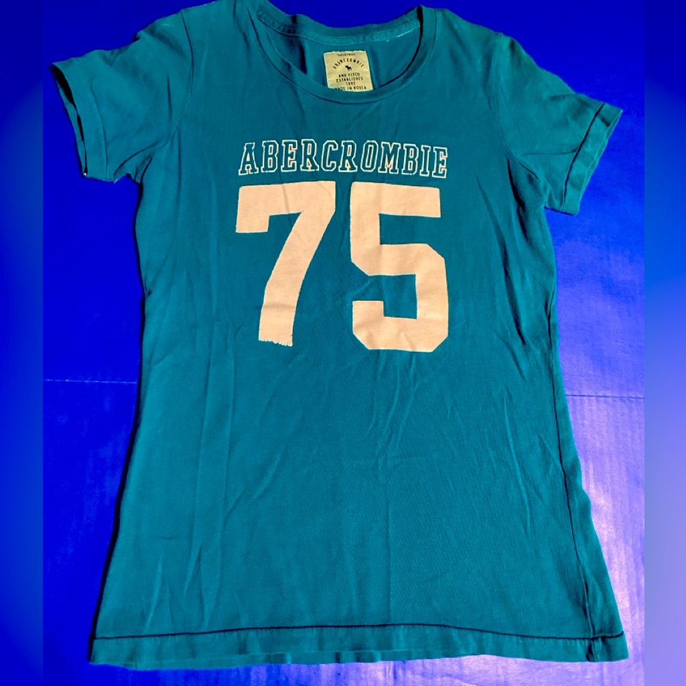 Abercrombie & Fitch Y2K Blue Tee w/White Bold Abercrombie 75 Lettering Size M